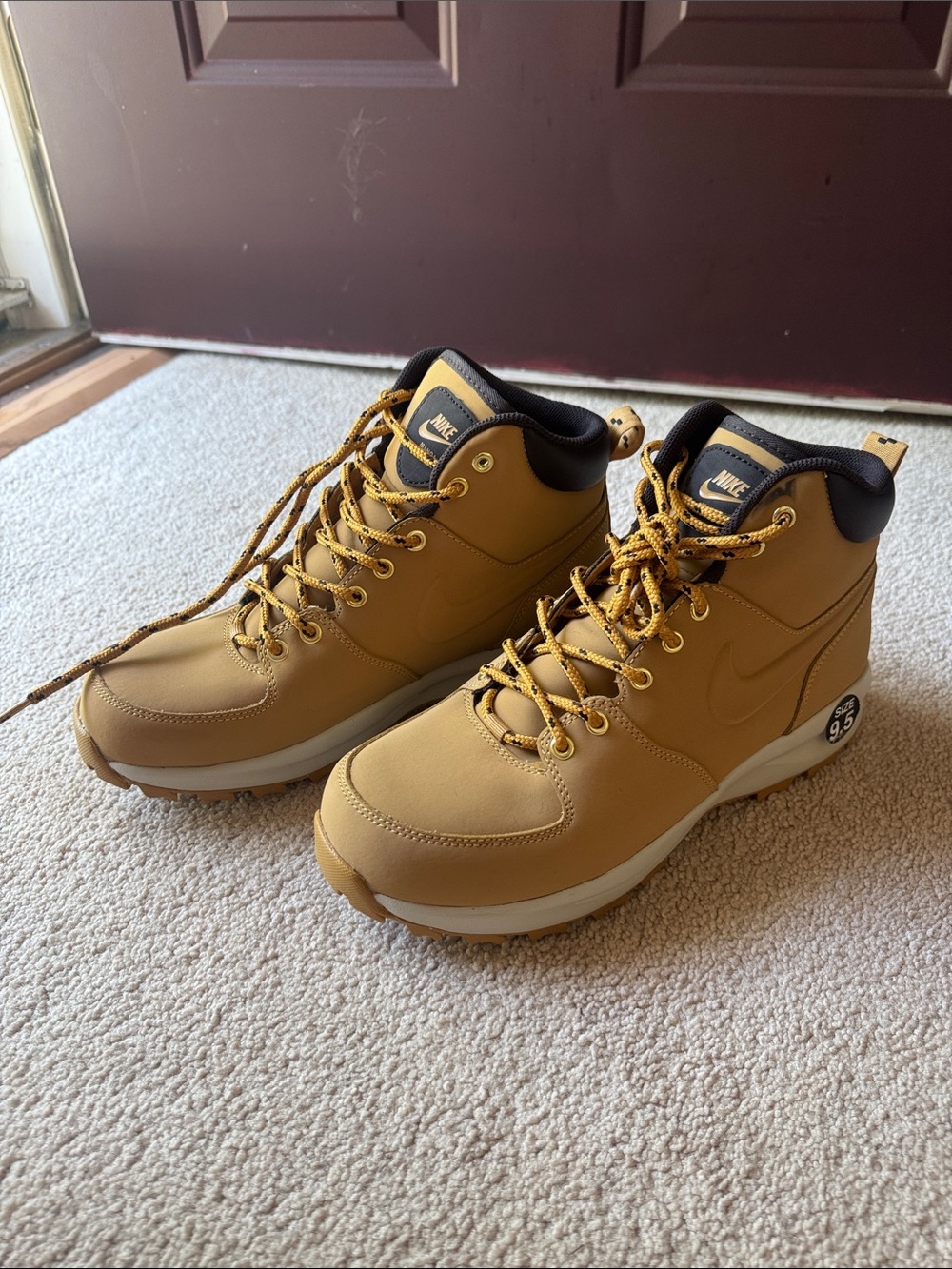 Nike Manoa Leather Boots Men’s 9.5 Wheat Haystack NEW